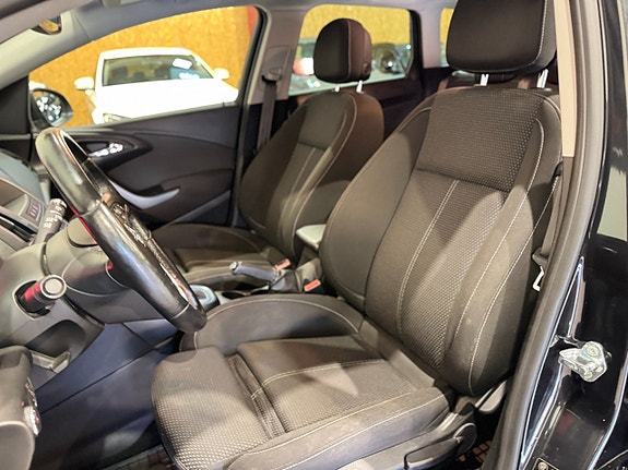 Opel Astra 10 of 19