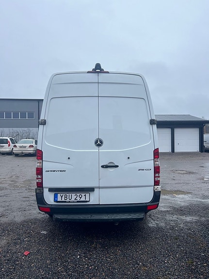 Mercedes-Benz Sprinter 316 2 of 5