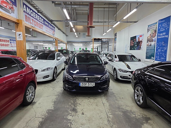 Peugeot 308 SW 4 of 17