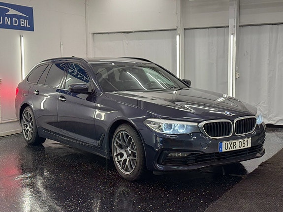 BMW 520d 3 of 5