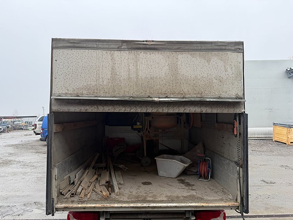 Volkswagen Crafter 2 of 5