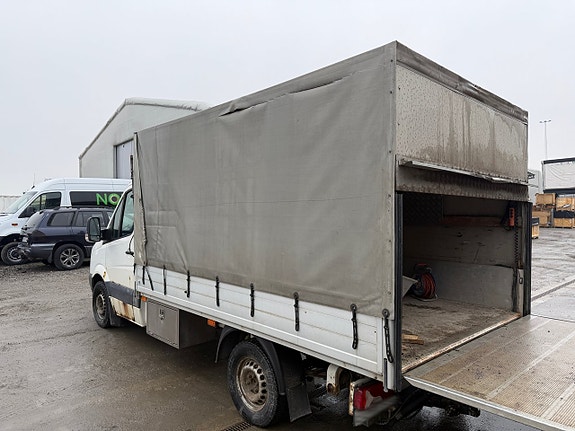 Volkswagen Crafter 6 of 11
