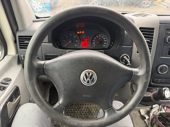 Volkswagen Crafter 9 of 11