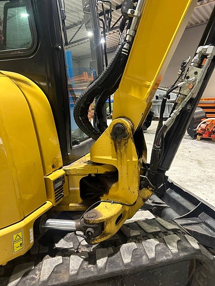 Grävmaskin CAT 305.5E2 CR 5,5 ton, med 3 redskap 5 of 5