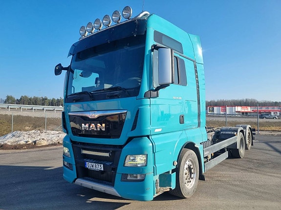 MAN TGX 26.580 6x2 chassi 2 of 12