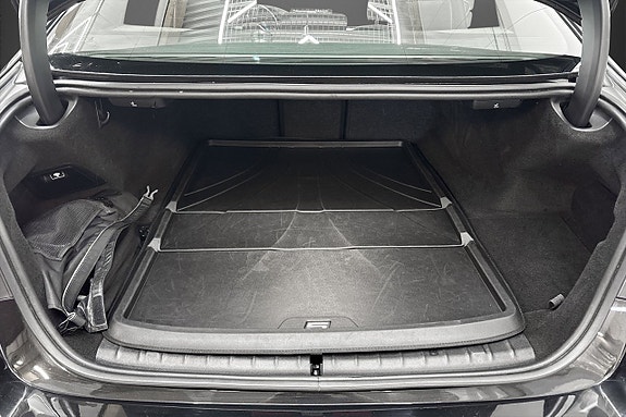 BMW 530e 17 of 17