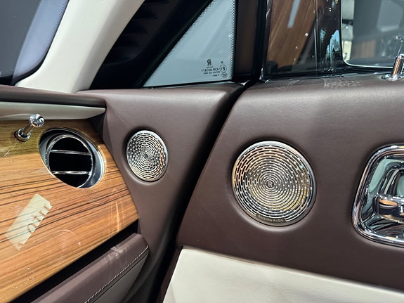 Rolls Royce Wraith 16 of 27