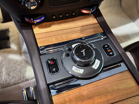 Rolls Royce Wraith 14 of 27