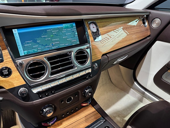 Rolls Royce Wraith 12 of 27