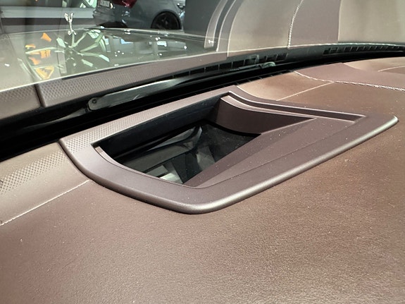 Rolls Royce Wraith 17 of 27