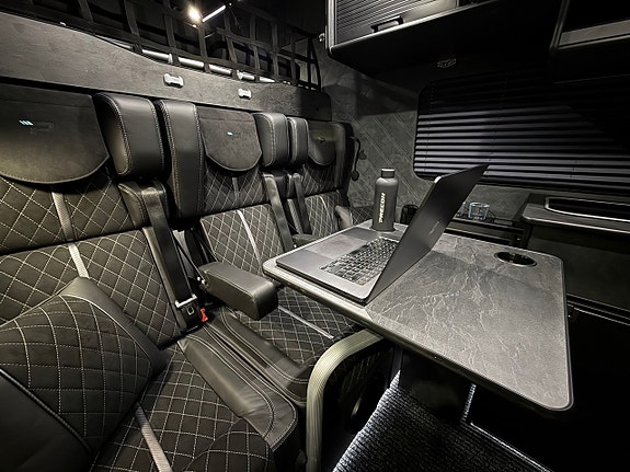 Volkswagen Crafter 2 of 5