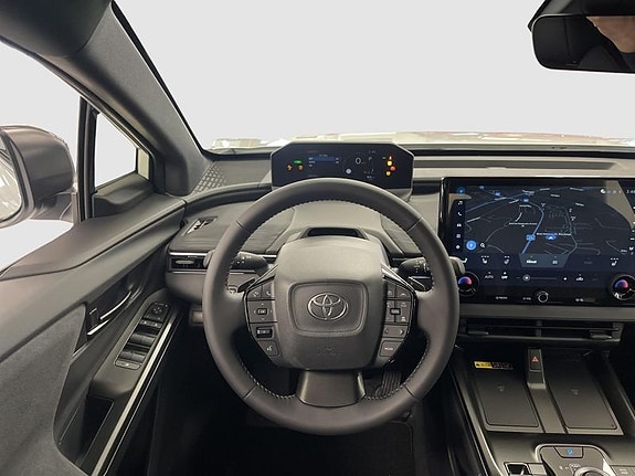Toyota C-HR+ 10 of 18