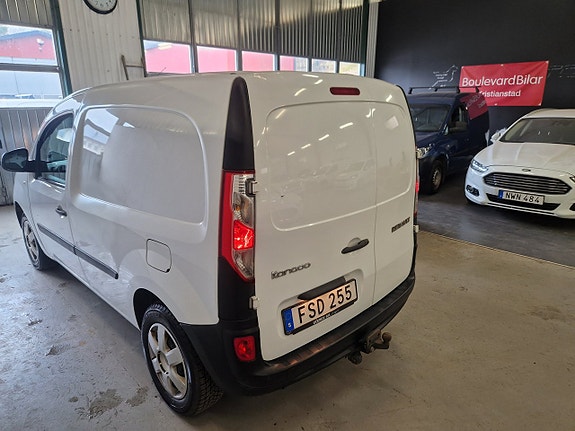 Renault Kangoo Express 13 of 13
