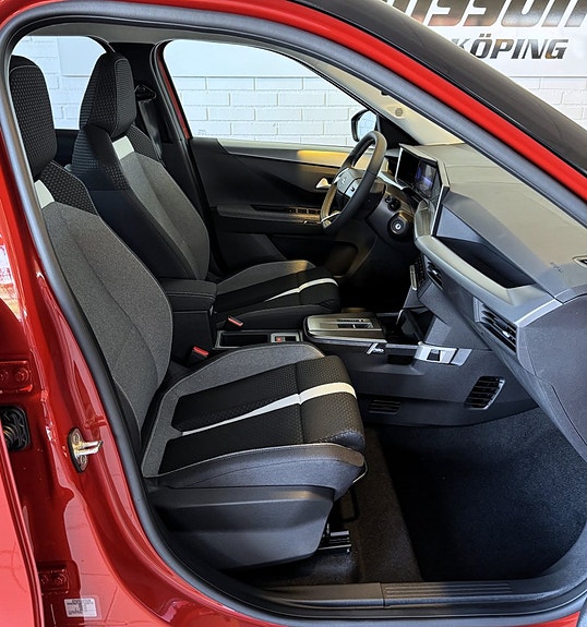 Opel Frontera 10 of 15