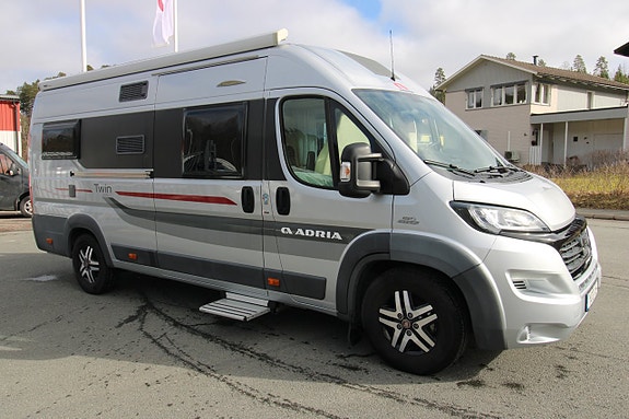 Adria Twin 640 SLX  Alde Automat Separata sängar 1 års garanti