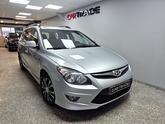 Hyundai i30 3 of 26