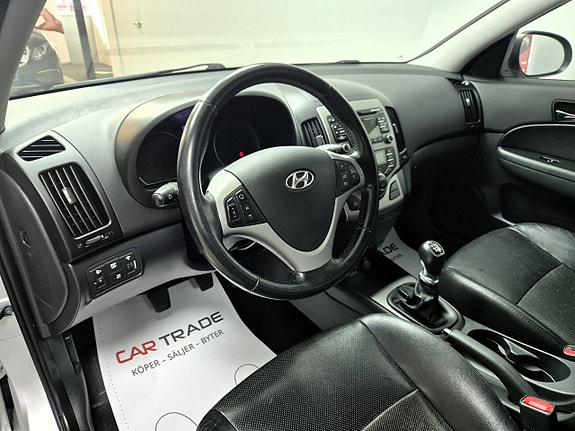 Hyundai i30 13 of 26