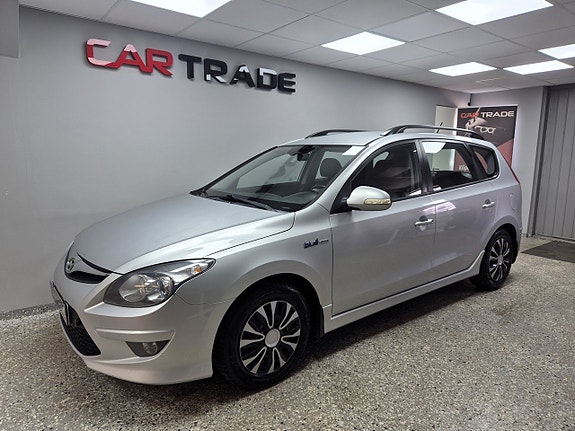 Hyundai i30 2 of 26