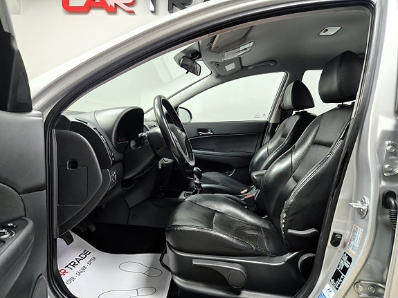 Hyundai i30 10 of 26
