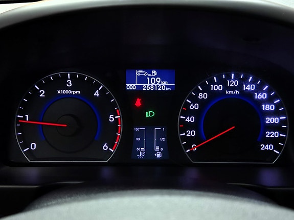 Hyundai i30 14 of 26