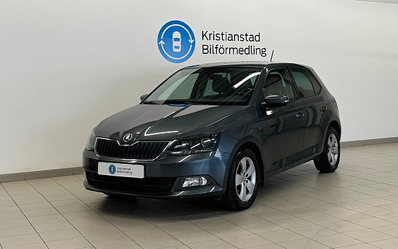 Skoda Fabia 2 of 12