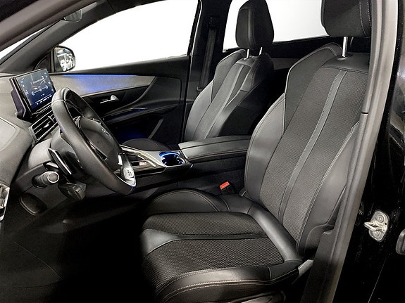 Peugeot 5008 5 of 5