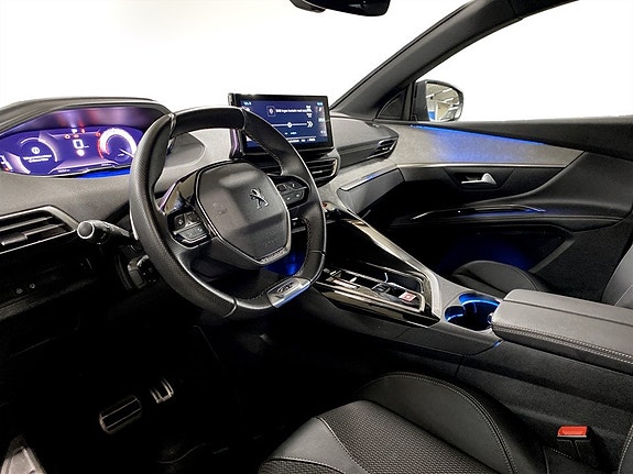 Peugeot 5008 6 of 18