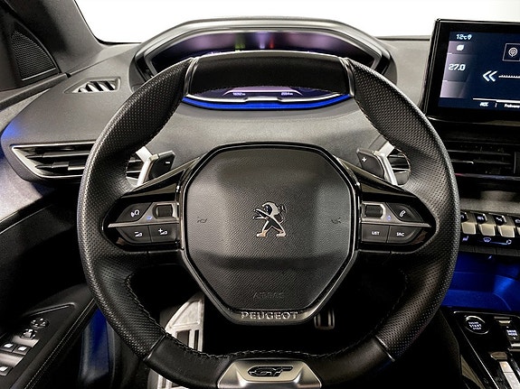 Peugeot 5008 8 of 18