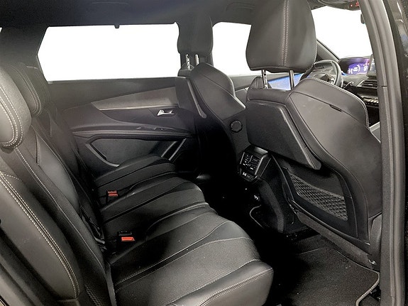 Peugeot 5008 15 of 18