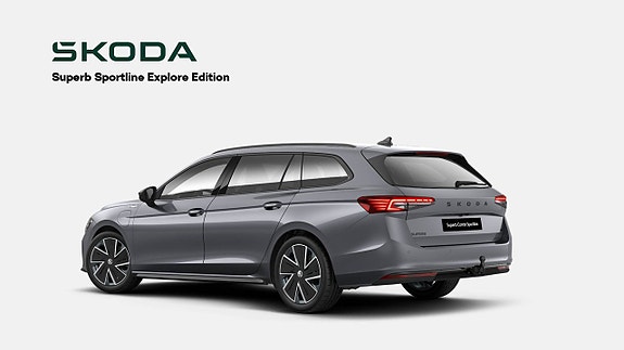 Skoda Superb 2 of 3