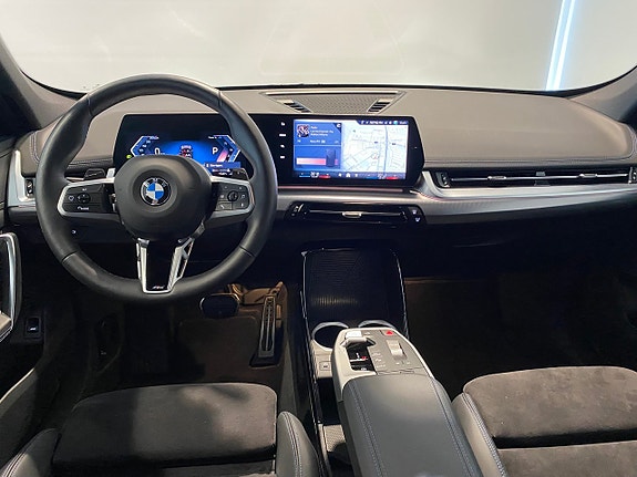 BMW X1 3 of 5