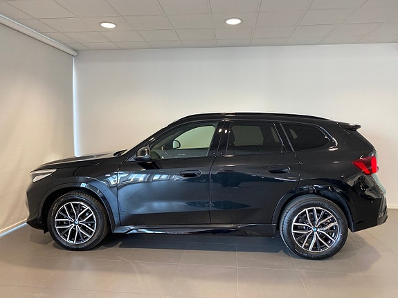 BMW X1 2 of 5