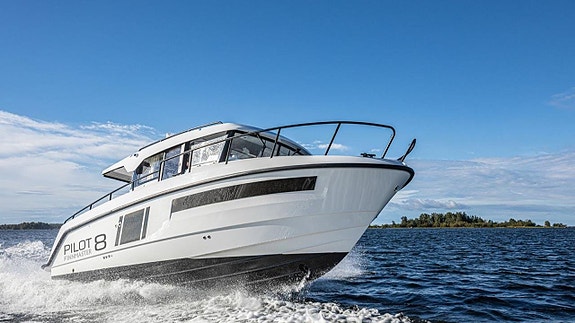 Finnmaster Pilot 8 (P8) - 2 x Yamaha F150