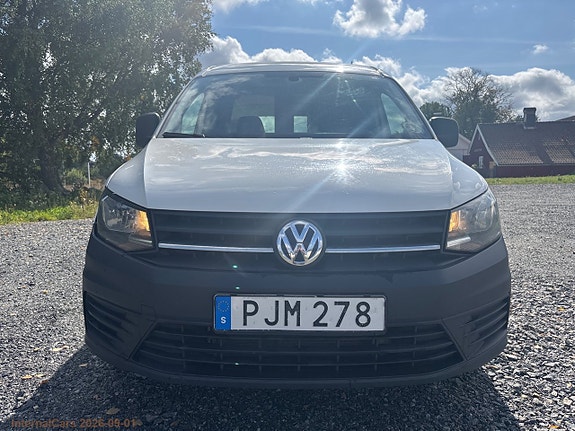 Volkswagen Caddy Maxi 2 of 30