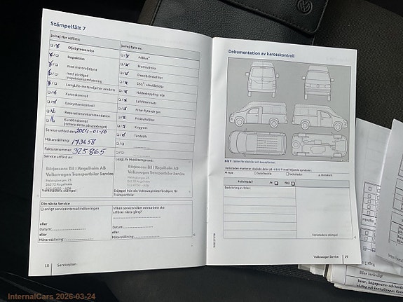 Volkswagen Caddy Maxi 23 of 30