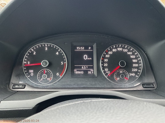 Volkswagen Caddy Maxi 11 of 30