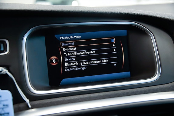 Volvo V40 10 of 14