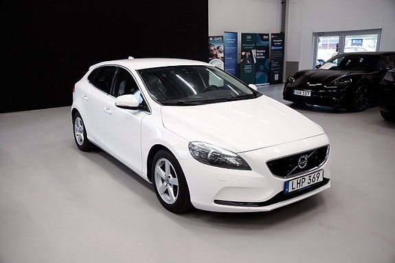Volvo V40 5 of 14