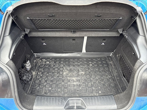 Mercedes-Benz A180 9 of 9