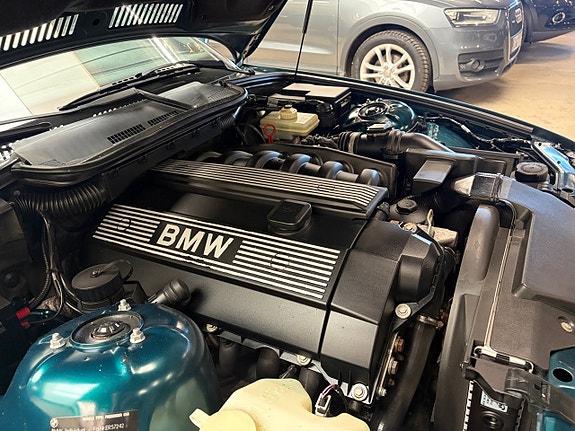 BMW 328 14 of 17