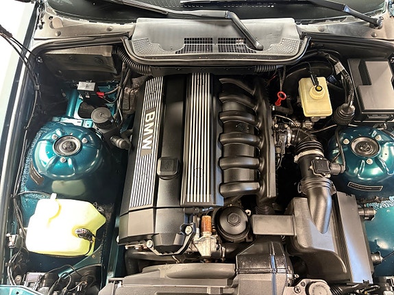BMW 328 15 of 17