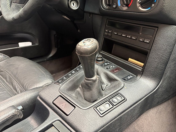 BMW 328 13 of 17