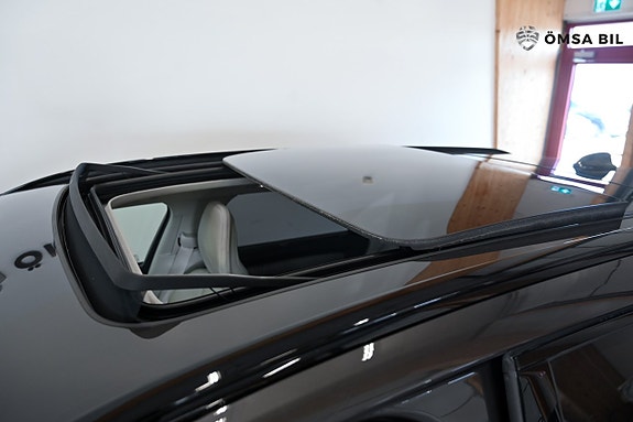 Volvo V90 10 of 28