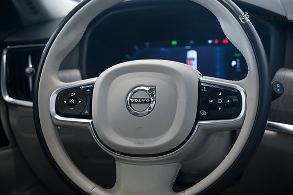 Volvo V90 14 of 28