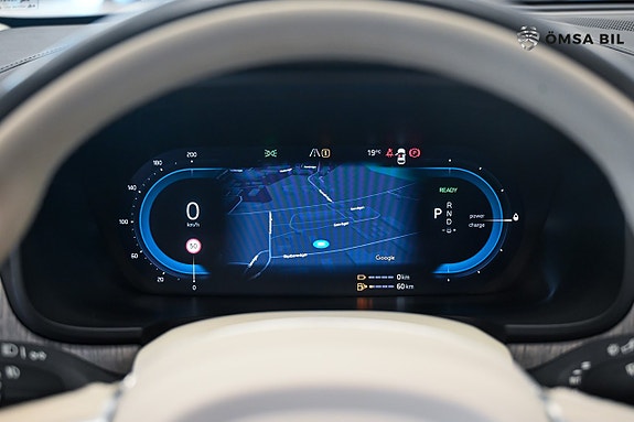 Volvo V90 22 of 28