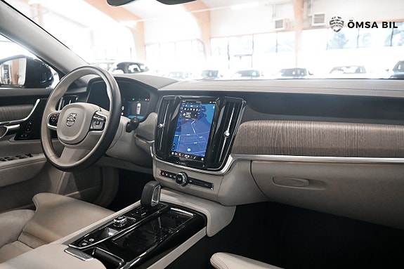 Volvo V90 16 of 28
