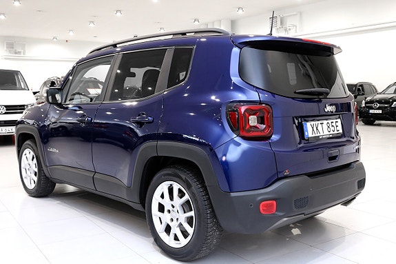 Jeep Renegade 4 of 22
