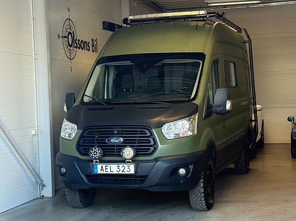 Ford Transit 3 of 5