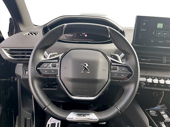 Peugeot 5008 8 of 19