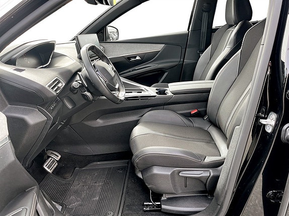 Peugeot 5008 5 of 5